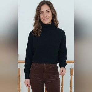 Old Navy Black Ribbed Turtleneck Sweater